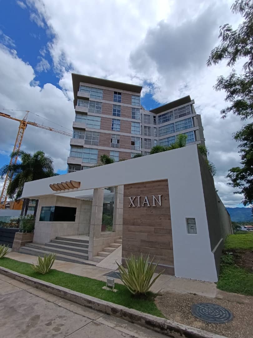 STUNING APARTMENT IN TERRAZAS DEL COUNTRY GUAPARO